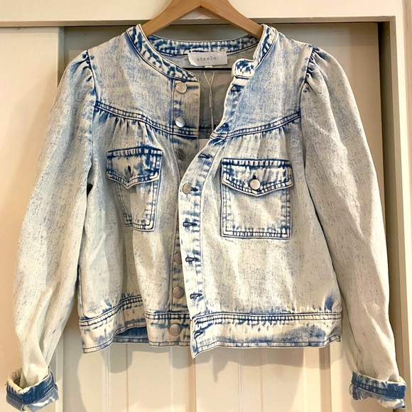 steele light wash denim jacket, size small - Picture 3 of 5
